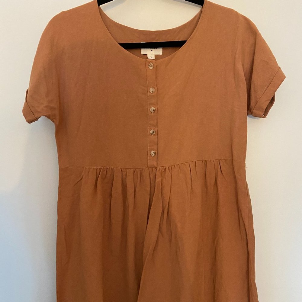 Lightweight Buttoned Women's Dress